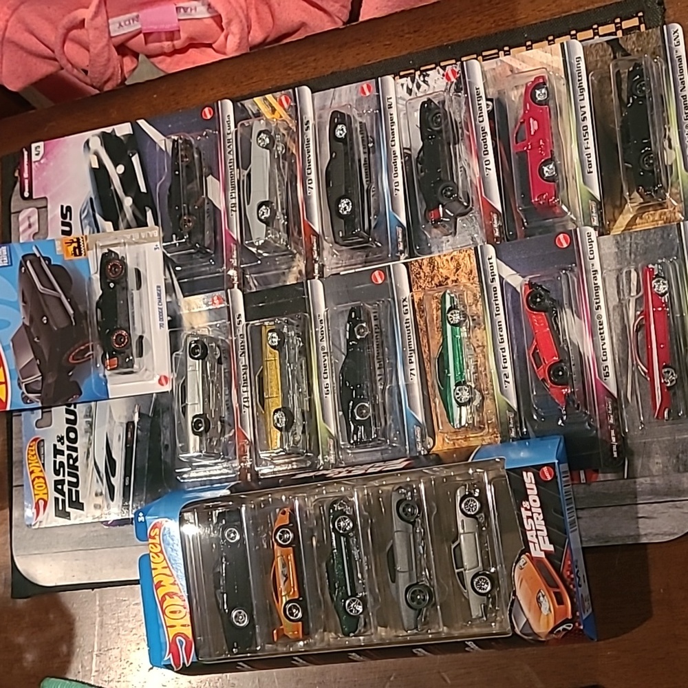 HOTWHEELS/JADA FAST & FURIOUS LOT OF CARS